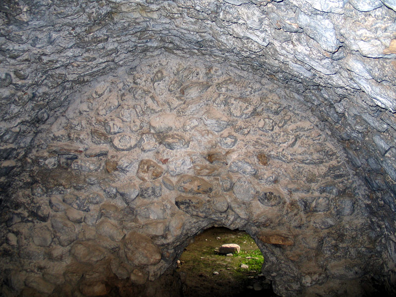 سقف و دیوارچینی در كاخهای بیشاپور 