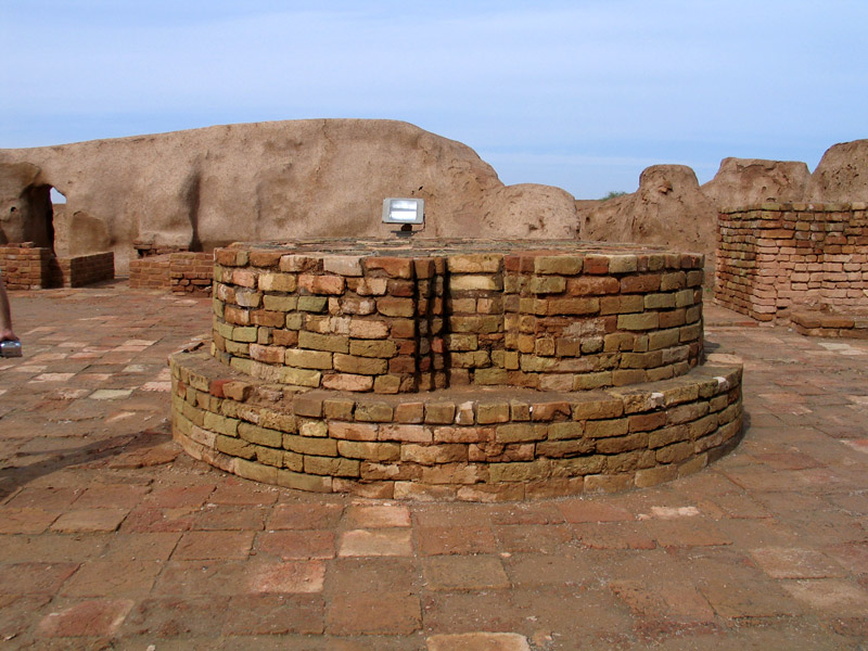 زیگورات چغازنبیل