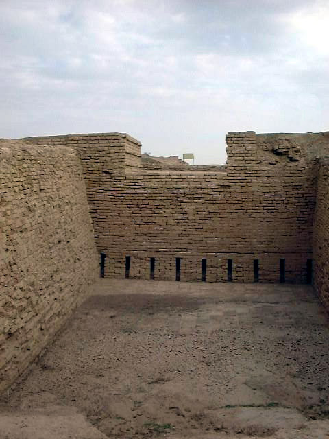 زیگورات چغازنبیل