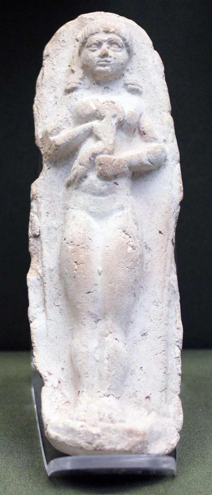 مجسمه سفالی مادر