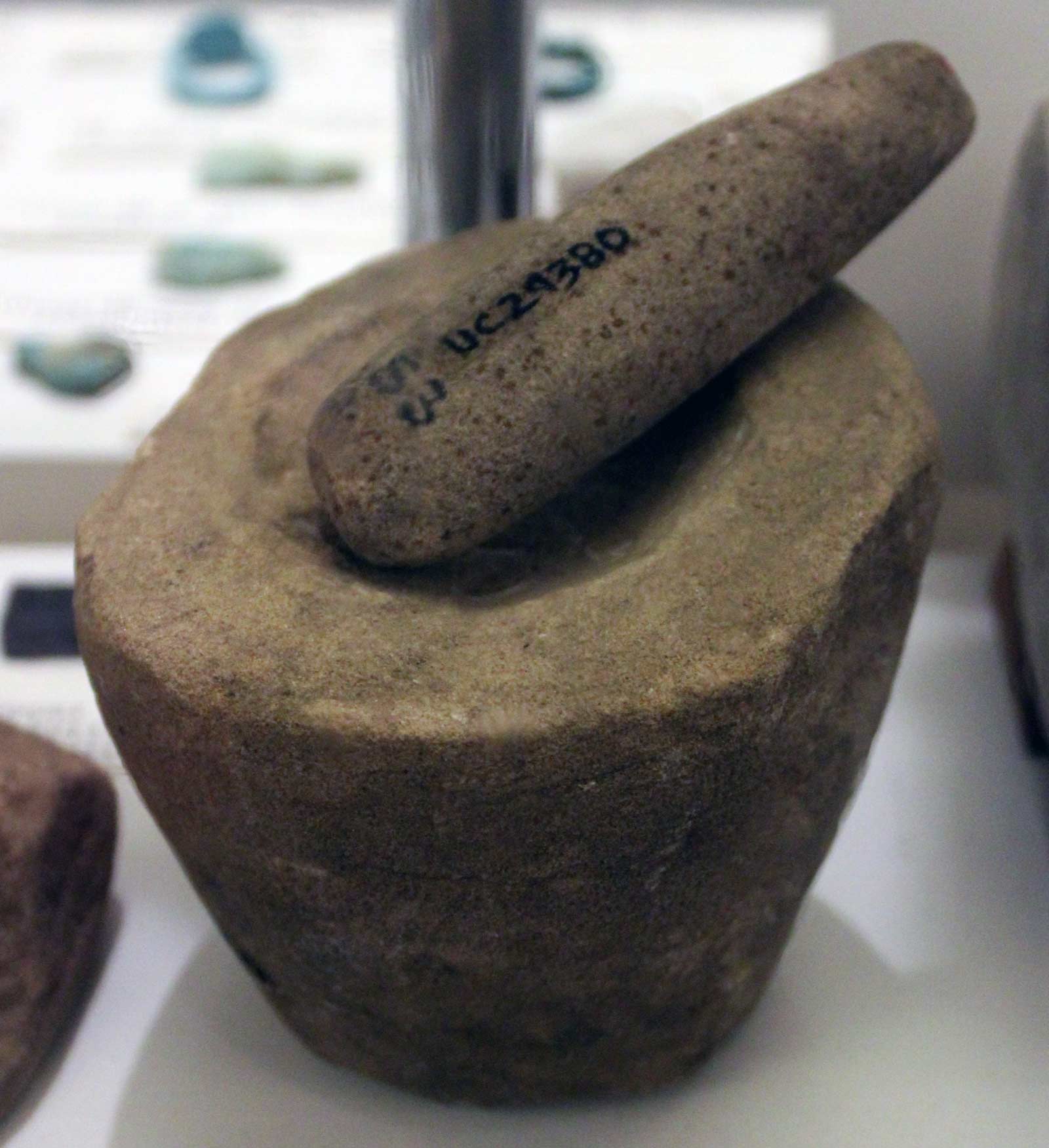 هاون سنگی