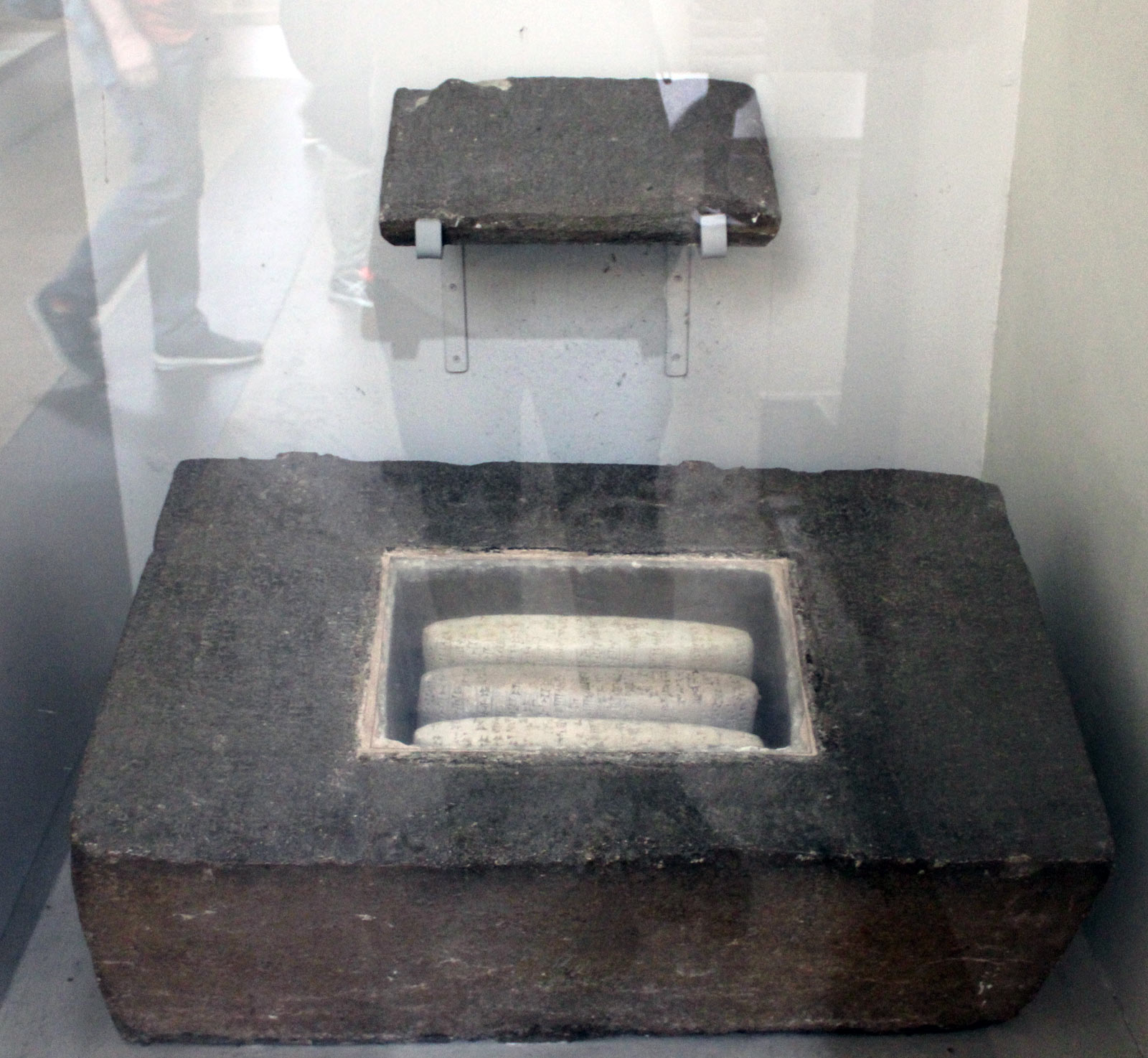 تزیینات شلمنسر سوم در بلوات