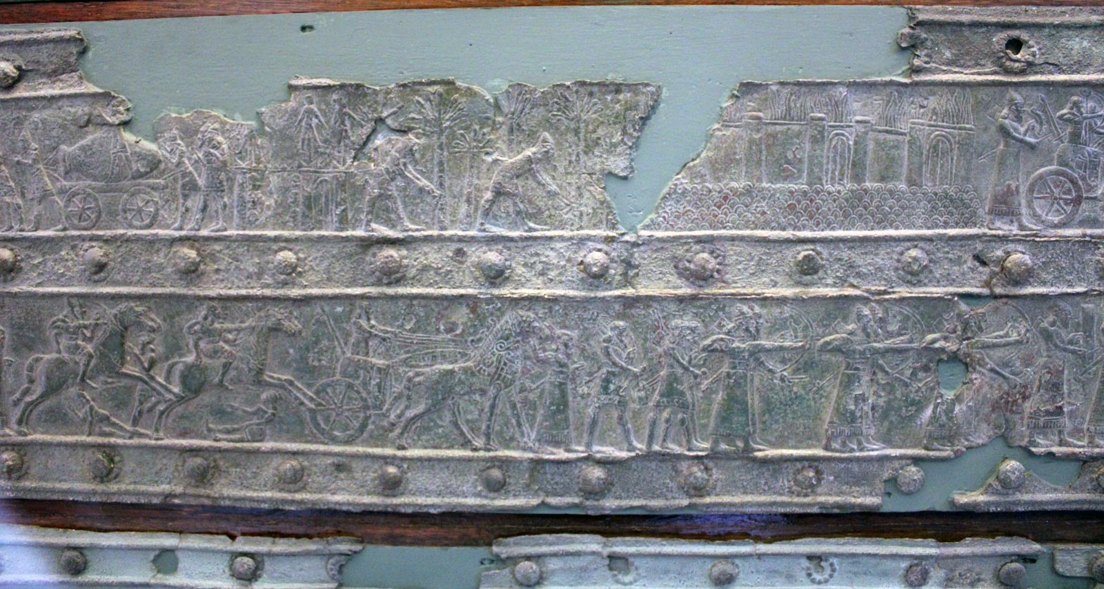 تزیینات شلمنسر سوم در بلوات