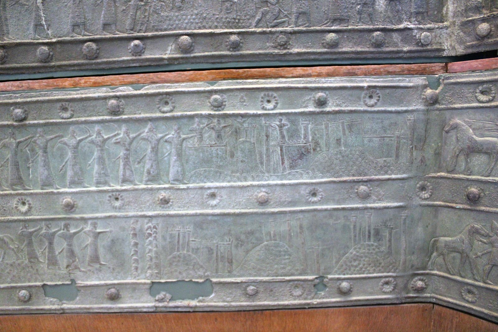 تزیینات شلمنسر سوم در بلوات