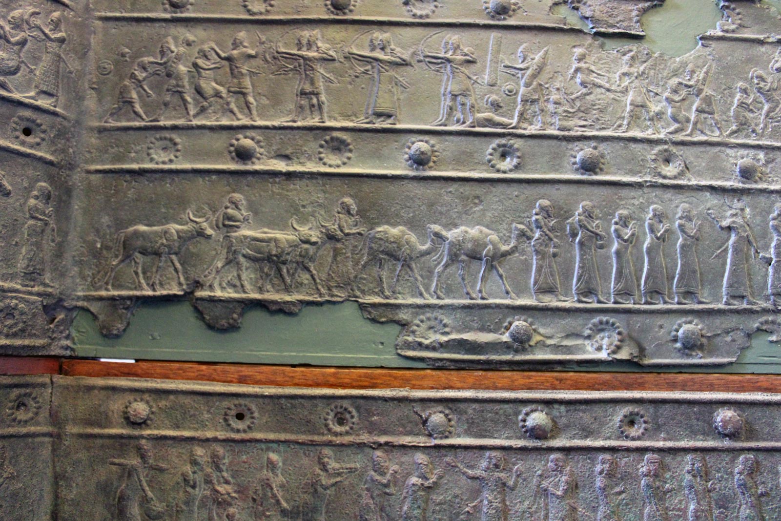 تزیینات شلمنسر سوم در بلوات