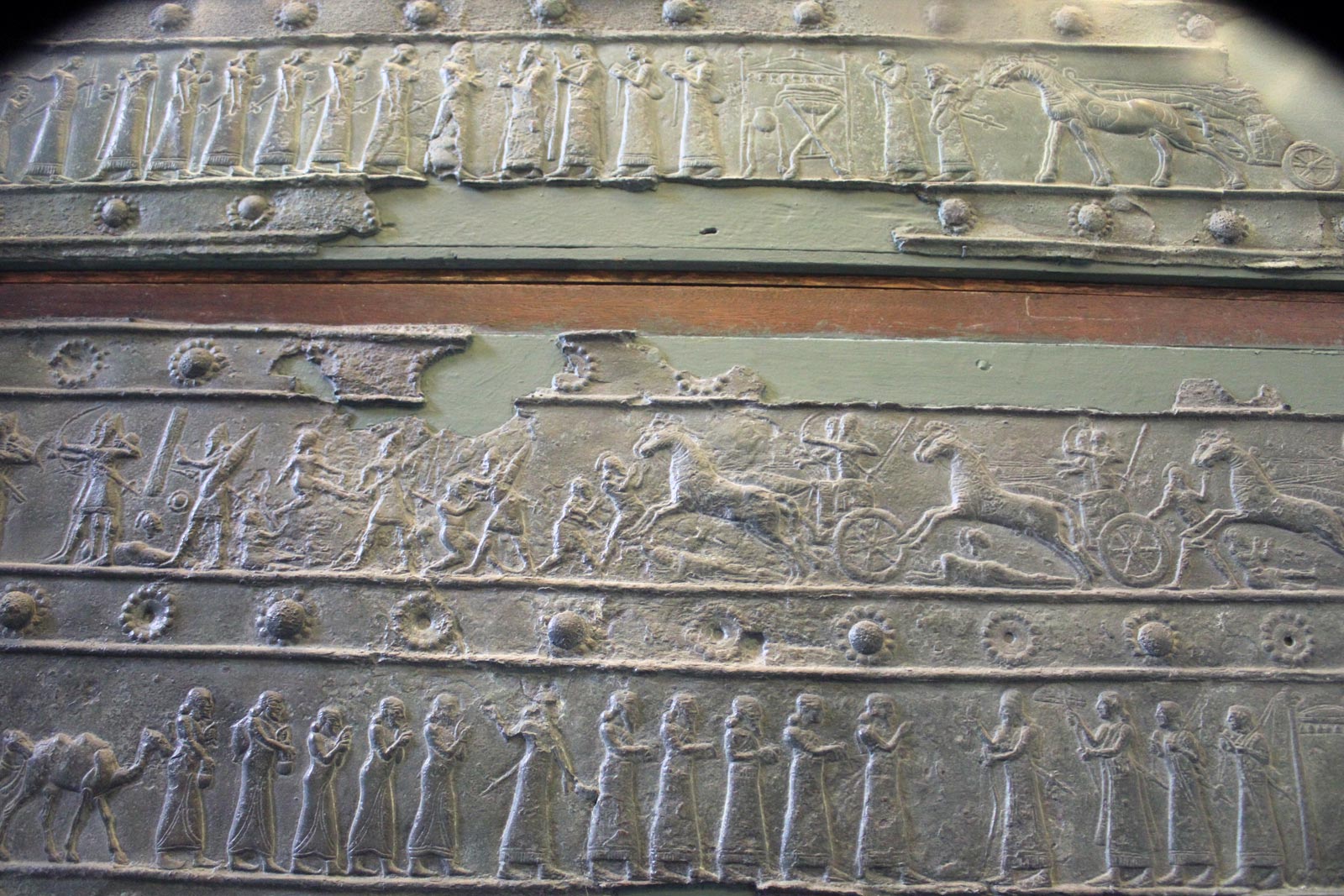 تزیینات شلمنسر سوم در بلوات