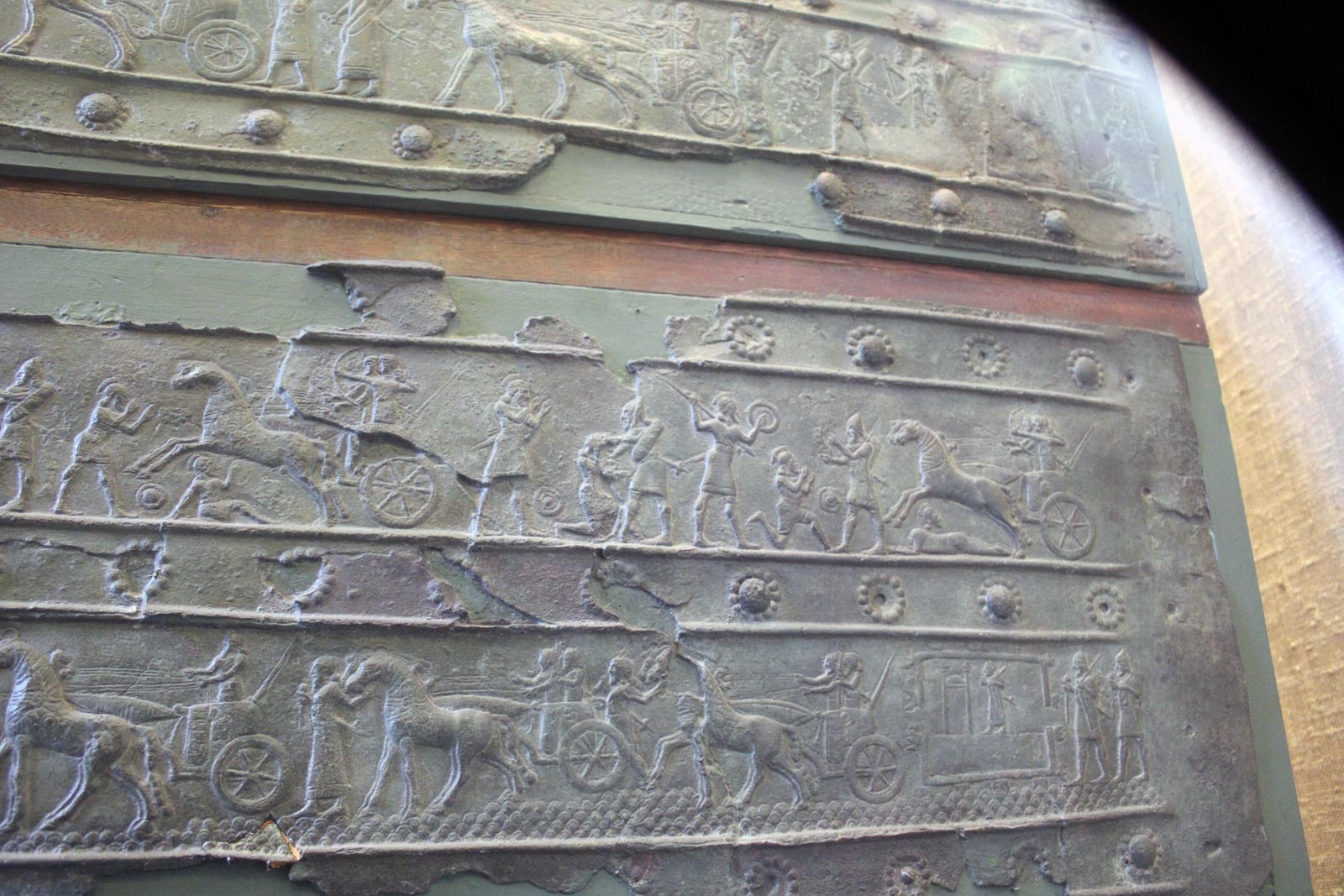 تزیینات شلمنسر سوم در بلوات