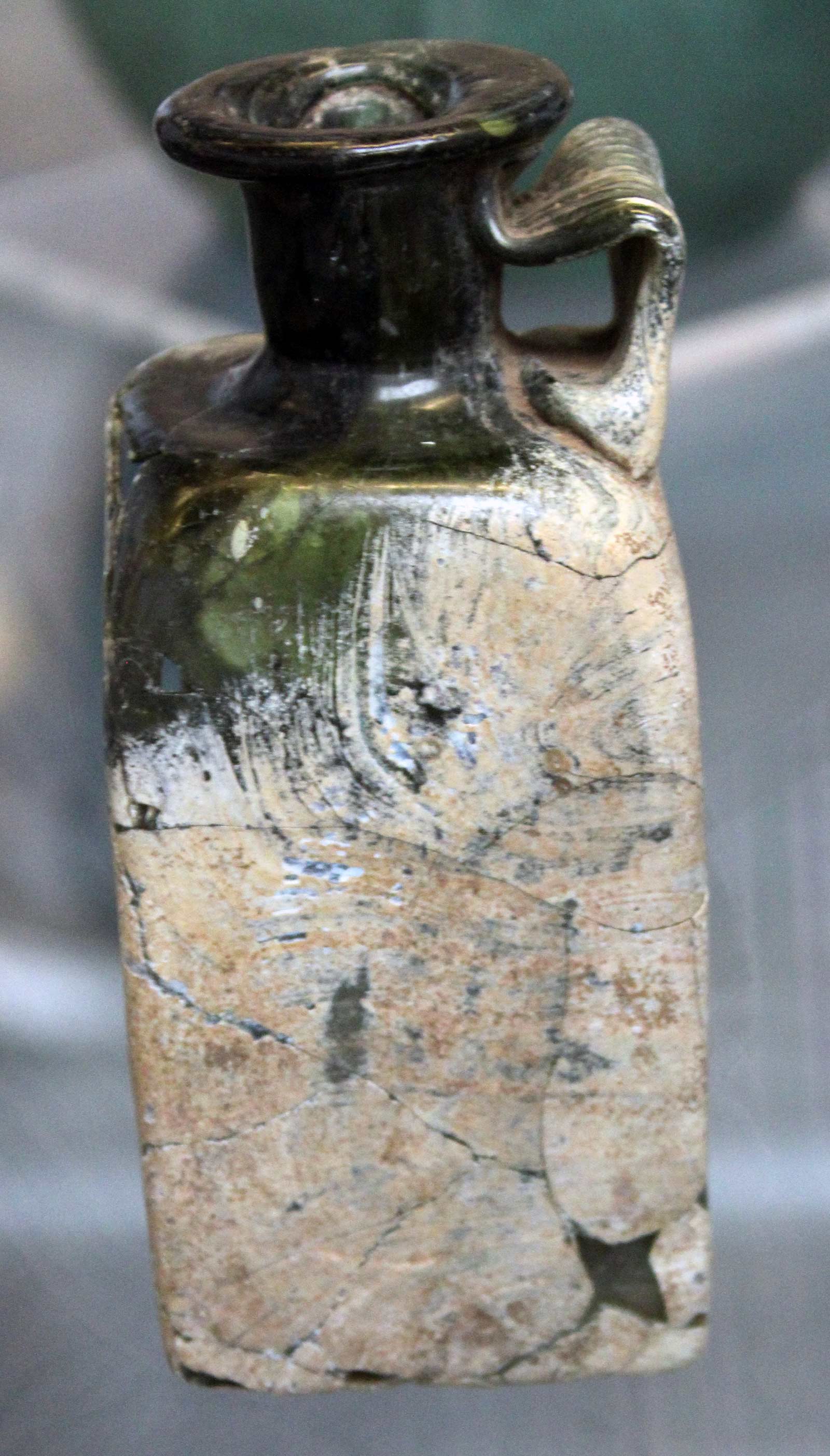 ظرف شیشه ای نوبه