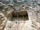 گور دخمه قیزقاپان