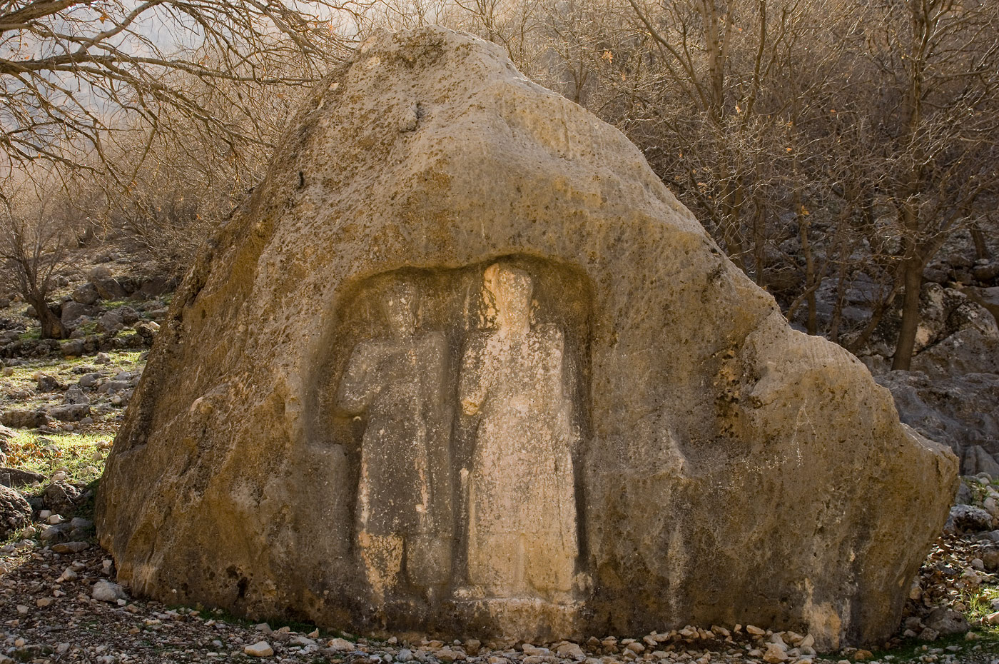 سنگ نگاره تنگ سروك
