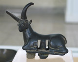 مجسمه مفرغی بز کوهی
