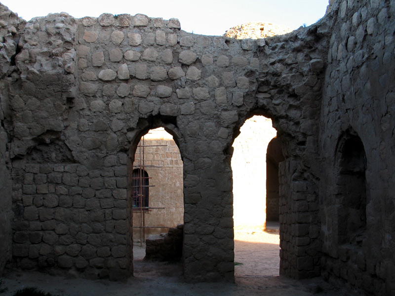 کاخ سروستان