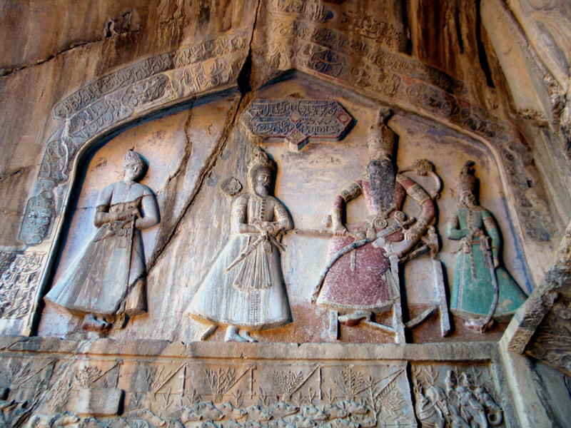 سنگ نگاره های تاق بستان
