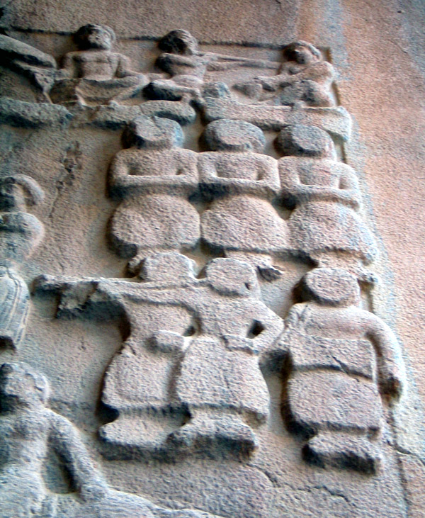 سنگ نگاره های تاق بستان
